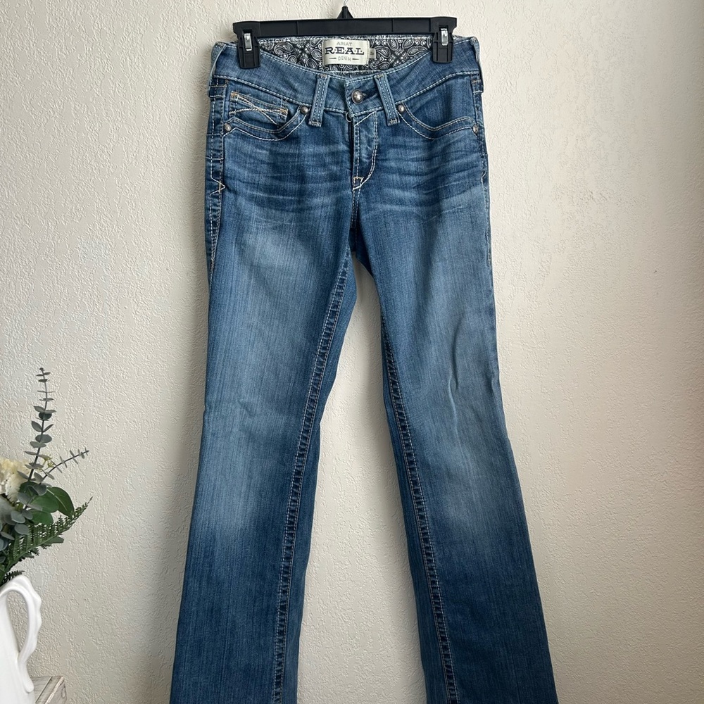 Ariat Blue Boot Cut Jeans Classic Denim Style